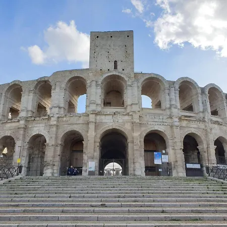 Joli Studio A Deux Pas De La Place Du Forum Arles Buitenkant foto
