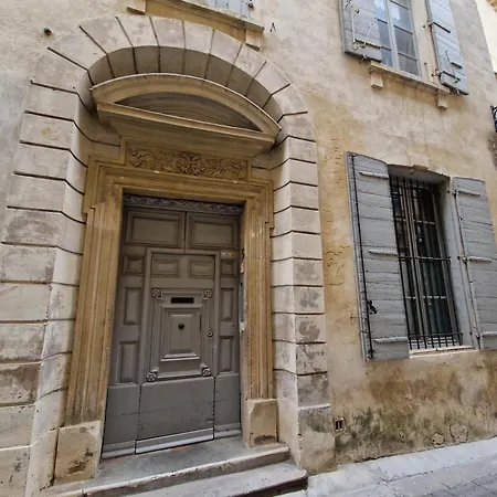 Joli Studio A Deux Pas De La Place Du Forum Arles Buitenkant foto